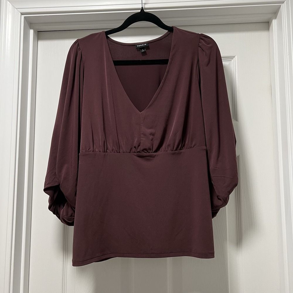 Torrid plum V-neck 3/4 ballon‎ sleeve women plus size 1 blouse